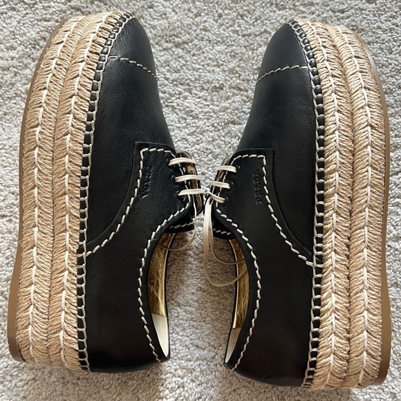 Authentic💯 PRADA Platform sneakers in black. - Picture 3 of 11